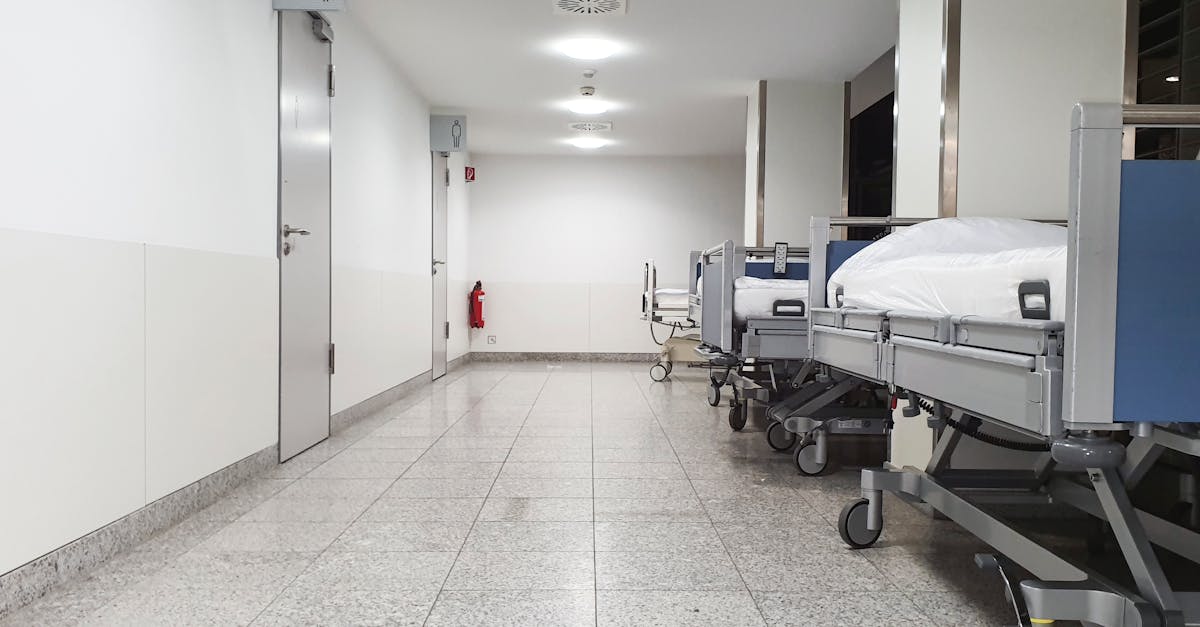 découvrez le projet d'hôpital innovant visant à améliorer les soins de santé grâce à des infrastructures modernes et une technologie avancée.