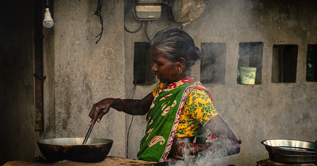 découvrez l'inde : un pays riche en culture, histoire, paysages magnifiques et traditions uniques. explorez ses villes vibrantes, sa cuisine savoureuse et ses sites emblématiques.
