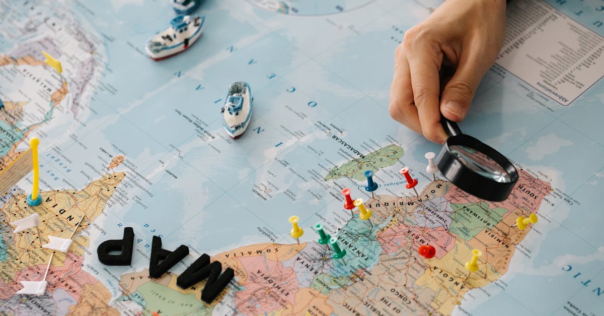 carte climatique interactive offrant des données détaillées sur les zones climatiques, températures et précipitations à travers le monde.
