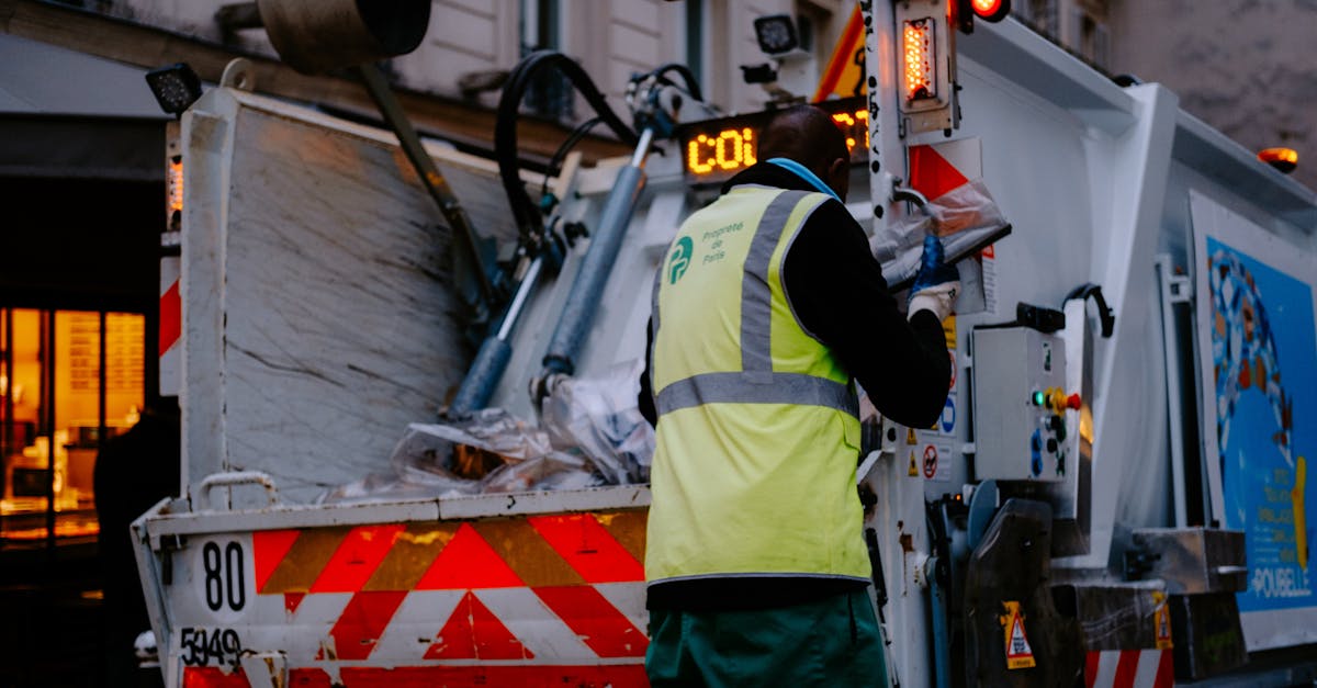 service de collecte des déchets efficace et respectueux de l'environnement pour maintenir la propreté de votre espace.