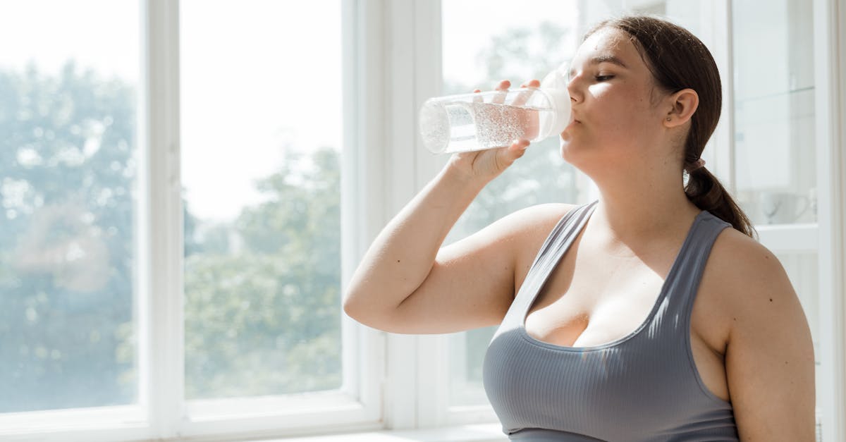 découvrez les causes, symptômes et solutions efficaces pour lutter contre la rétention d'eau et améliorer votre bien-être au quotidien.