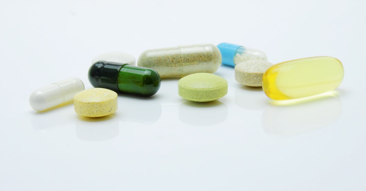 le trafic de drogue : un phénomène criminel mondial impliquant la production, le transport et la vente illégale de substances prohibées. découvrez ses impacts sociaux, économiques et les efforts pour le combattre.
