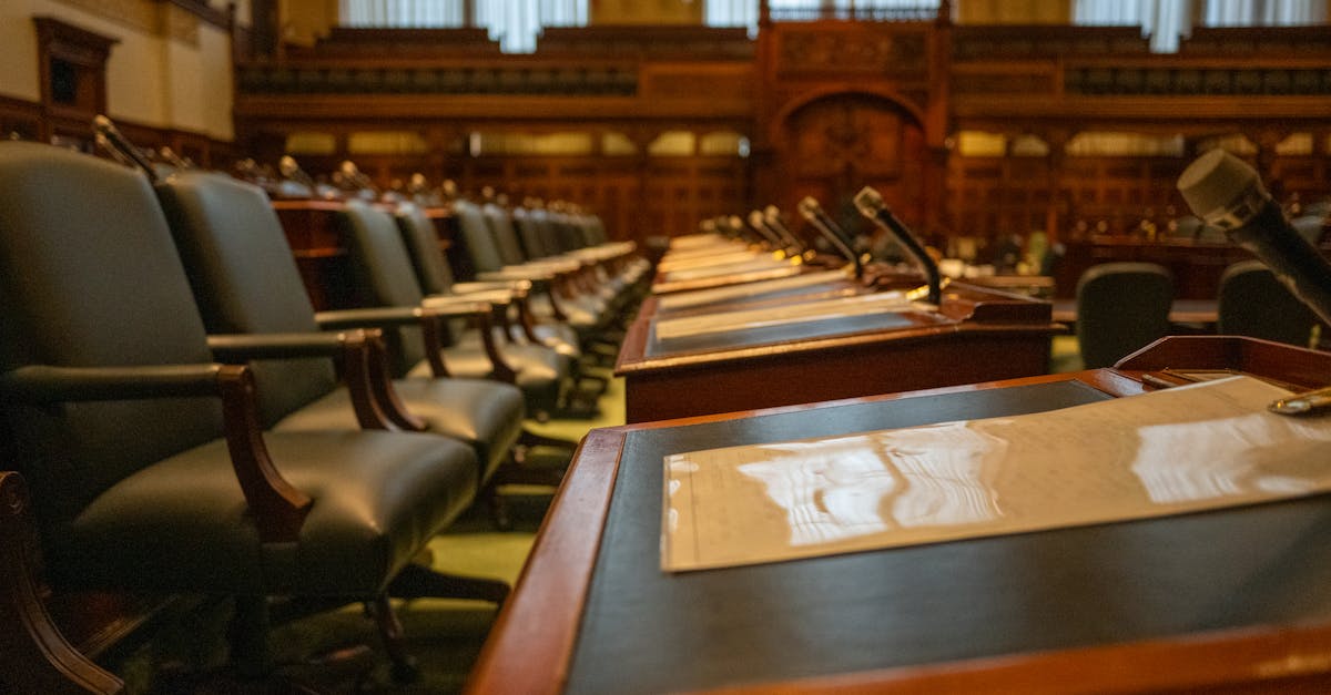découvrez le comité historique dédié à la préservation et à la valorisation de notre patrimoine à travers des recherches approfondies et des événements culturels.