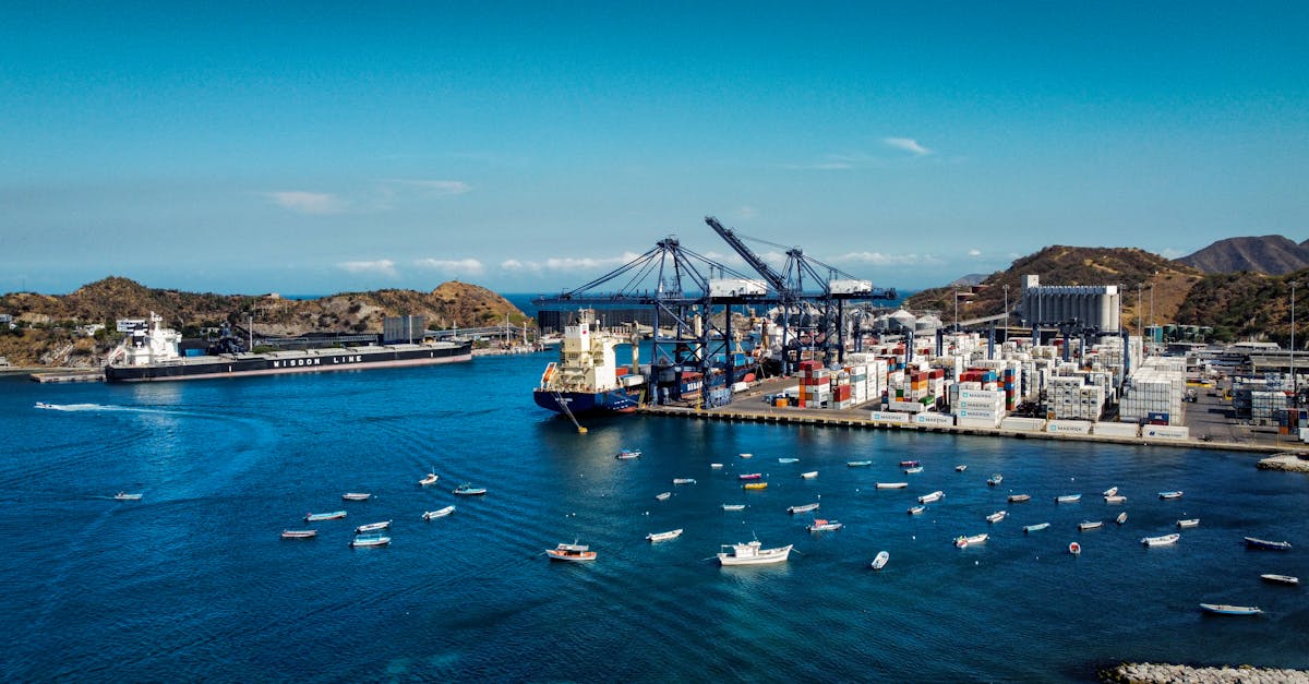 accord commercial du mercosur : découvrez les opportunités économiques, les avantages et les impacts de cet important partenariat commercial entre les pays membres d'amérique du sud.
