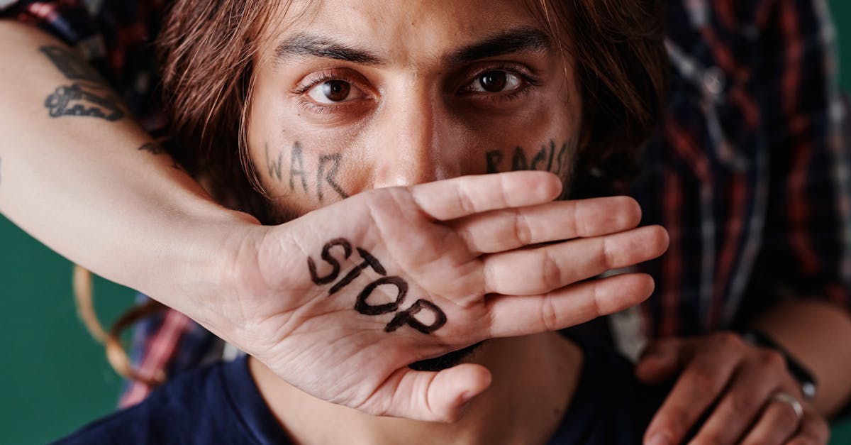 campagne anti-violence visant à sensibiliser le public et promouvoir la paix et la sécurité dans la société.