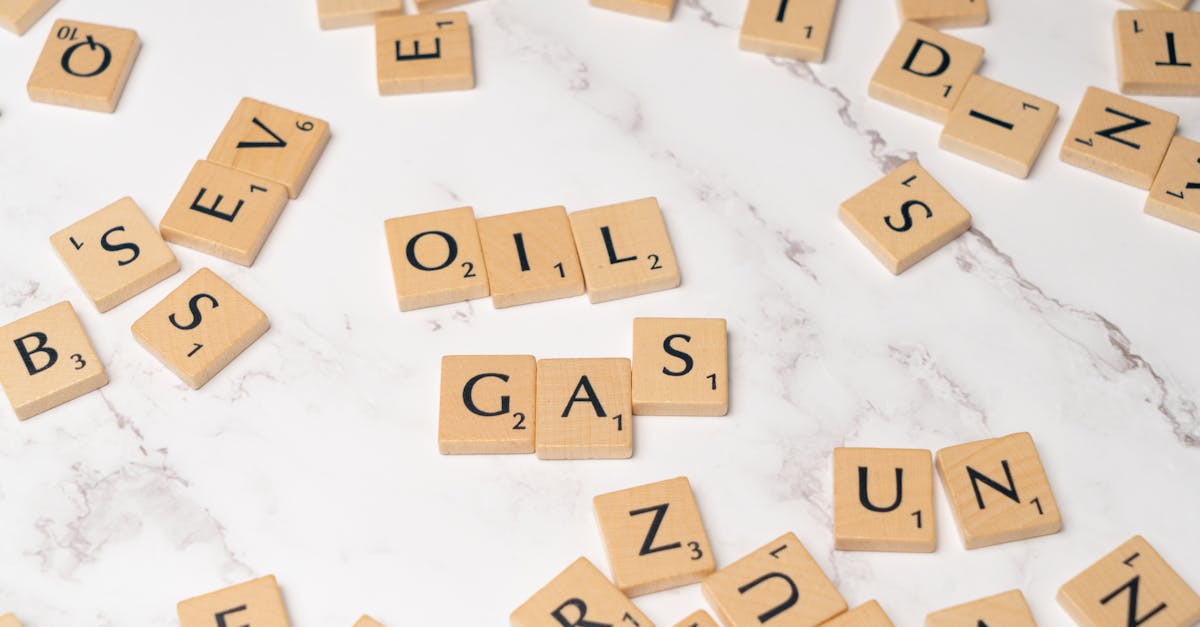 découvrez tout ce qu'il faut savoir sur les combustibles fossiles, leurs impacts environnementaux, économiques et leur rôle dans le mix énergétique mondial.