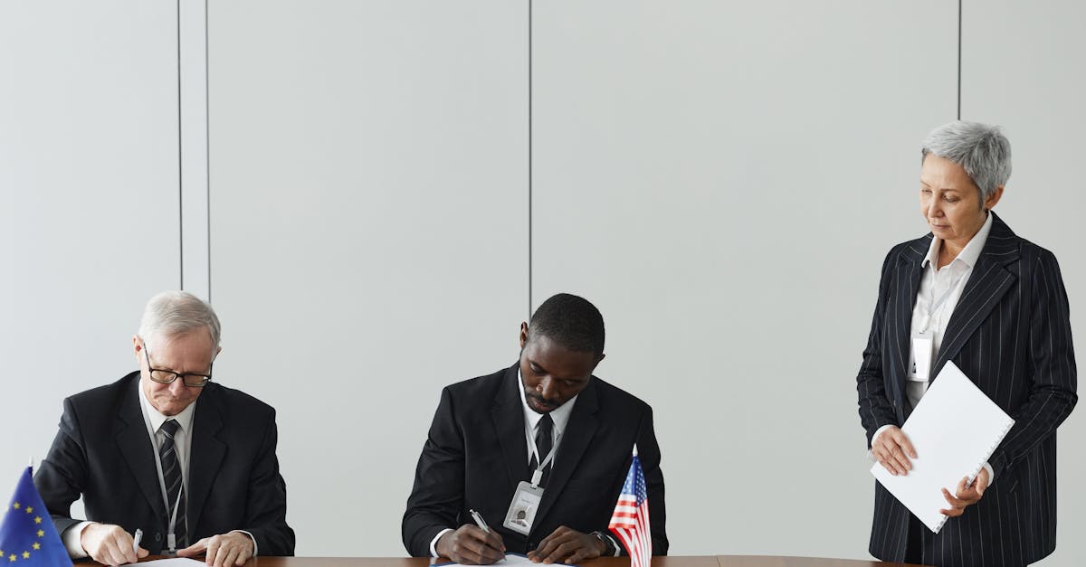 découvrez les principes et enjeux de la coopération diplomatique pour favoriser la collaboration internationale et résoudre les conflits de manière pacifique.
