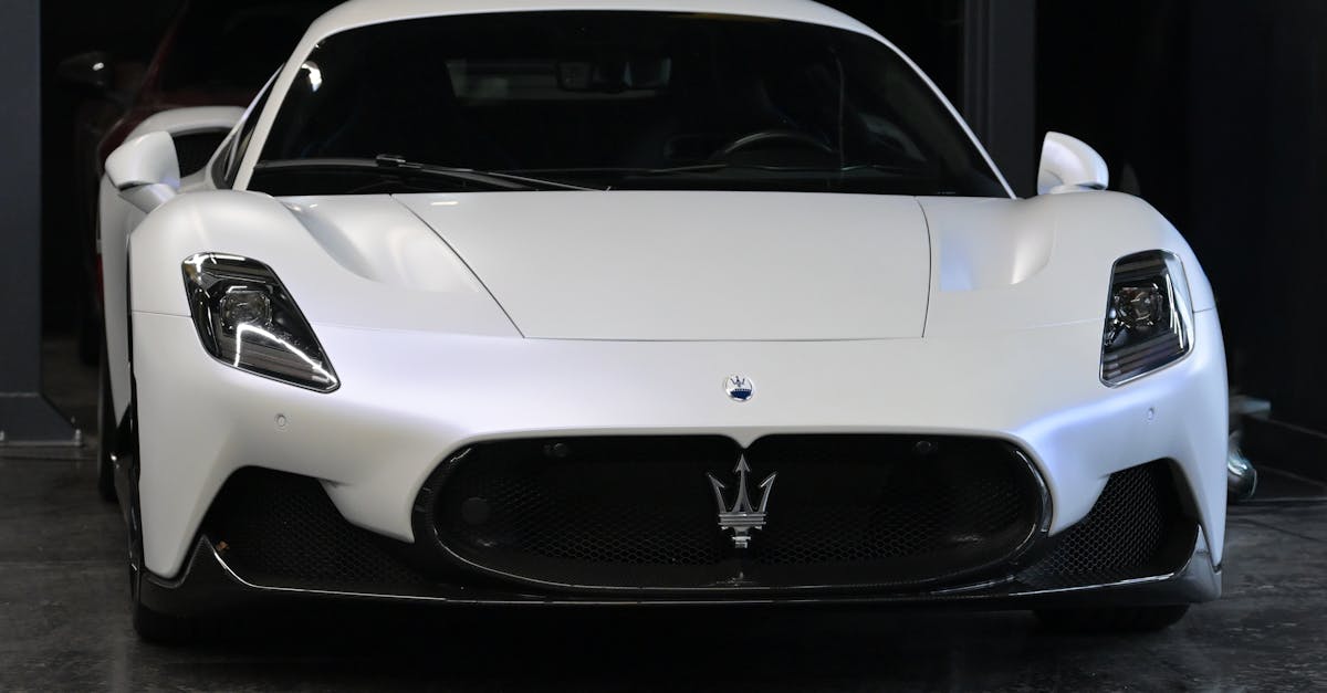 découvrez tout ce qu'il faut savoir sur les voitures : modèles, conseils d'achat, entretien et nouveautés automobiles.